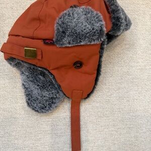 CaliKids Size 18M-3Y Winter Hat